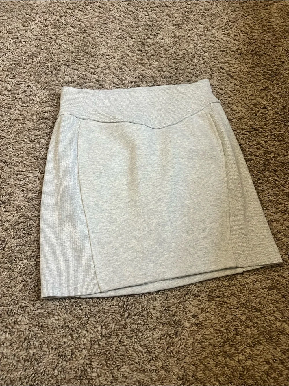 lululemon athletica Light Gray Ponte Mini Skirt